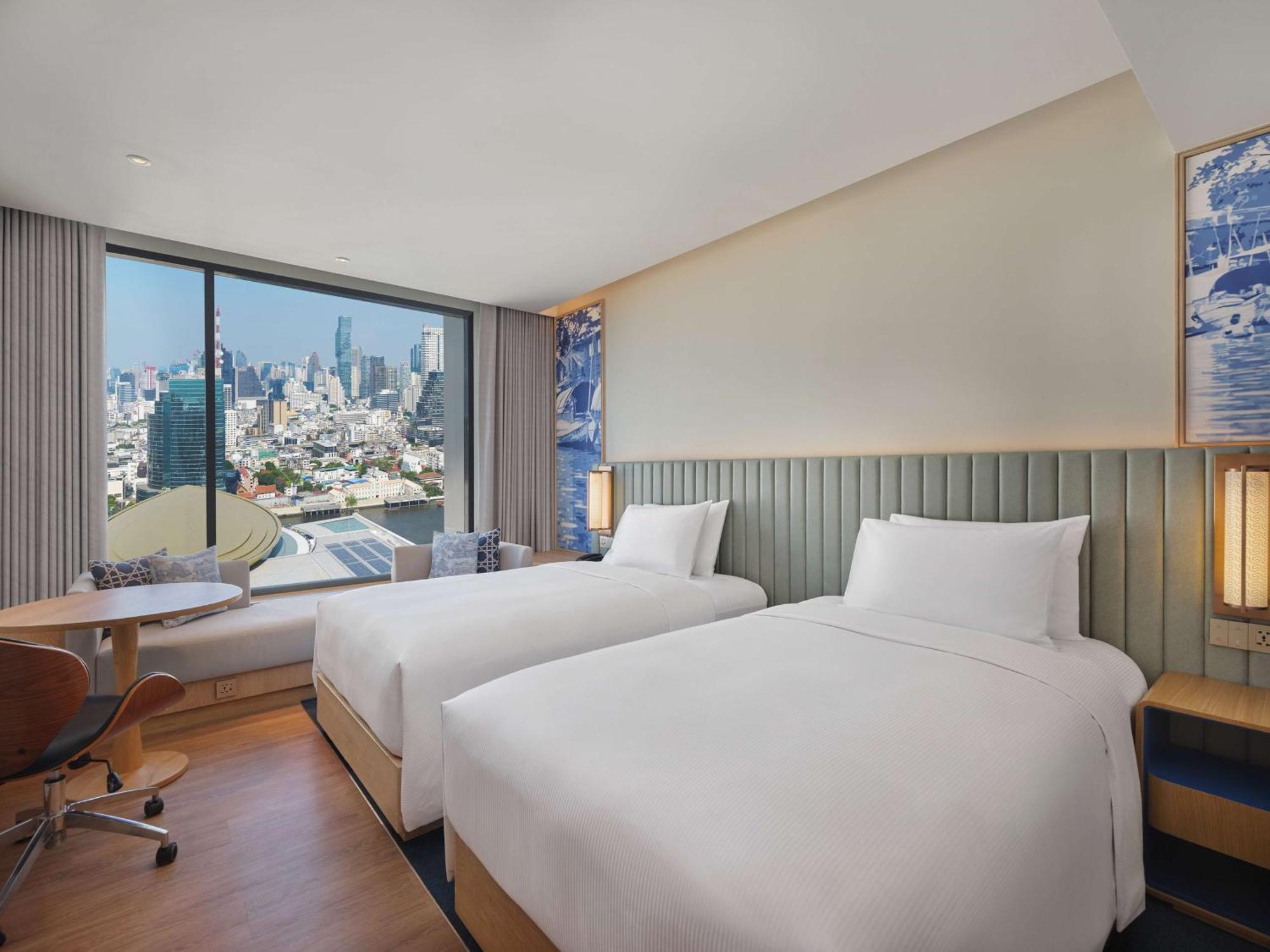 Hilton Garden Inn Bangkok Riverside מראה חיצוני תמונה