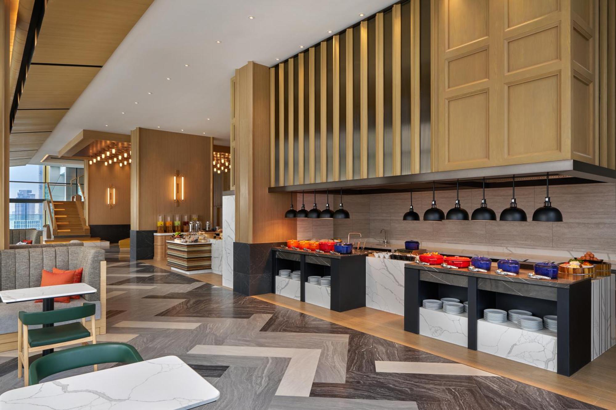Hilton Garden Inn Bangkok Riverside מראה חיצוני תמונה
